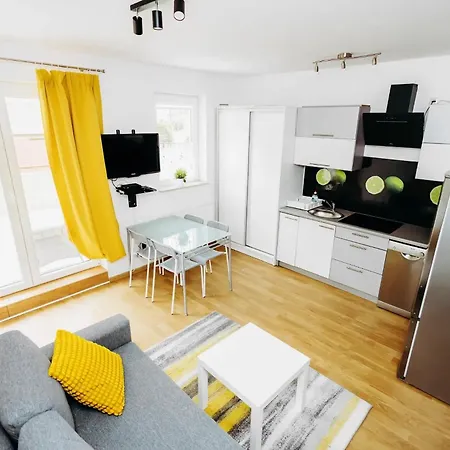 アパート Lemon- Leba *